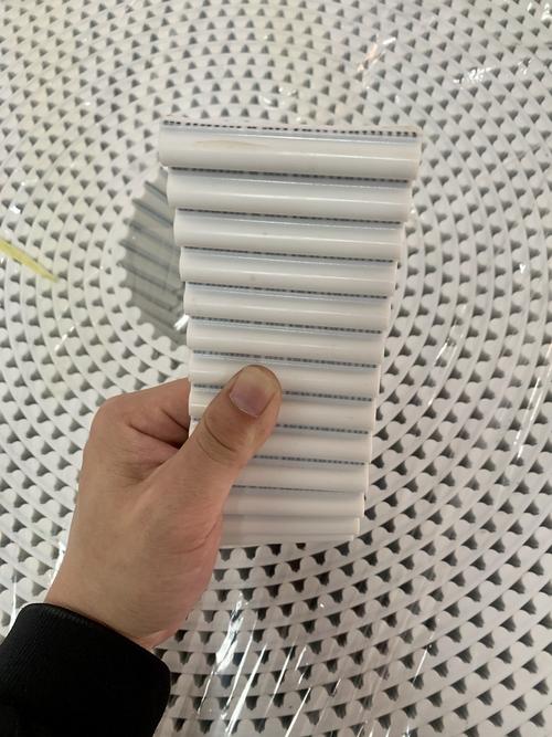 非常适合提升机使用高扭矩高负载htd14m htd8m 圆弧齿同步带产品详情